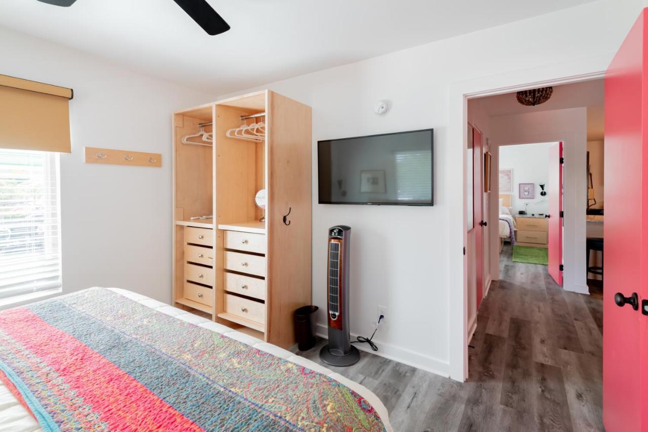 Folly Vacation Perfect Purple Palace Apt A ฟอลลีบีช ภายนอก รูปภาพ